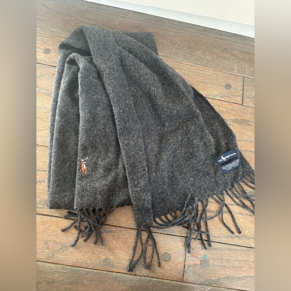 Polo Ralph Lauren Scarf 100% Lambswool Charcoal Gray Classic Preppy Minimalist